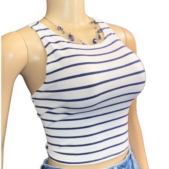 Forever 21 crop top white Blue striped size XL - Picture 2 of 9